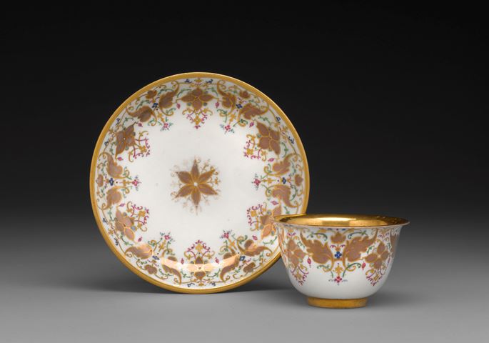 Cup and saucer | MasterArt